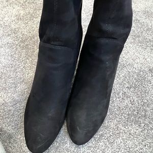 Knee high heel boots